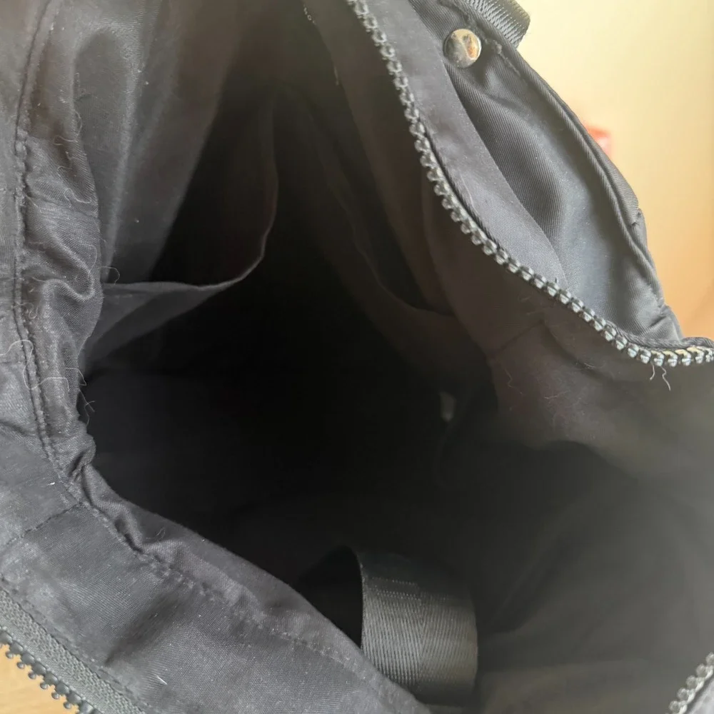 Laundry by Shelli Segal Black Women's Laptop Bag, Zipper Closure, Double Handles